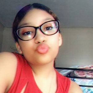 Meet your Posher, Samara